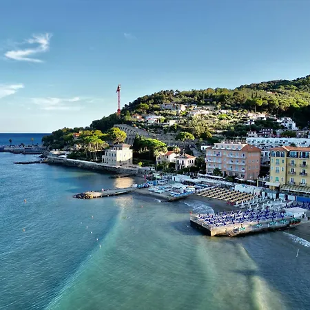 Golfo E Palme 3*