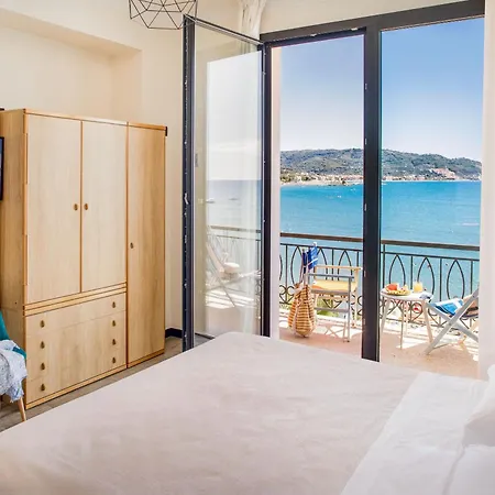 فندق Golfo E Palme 3*