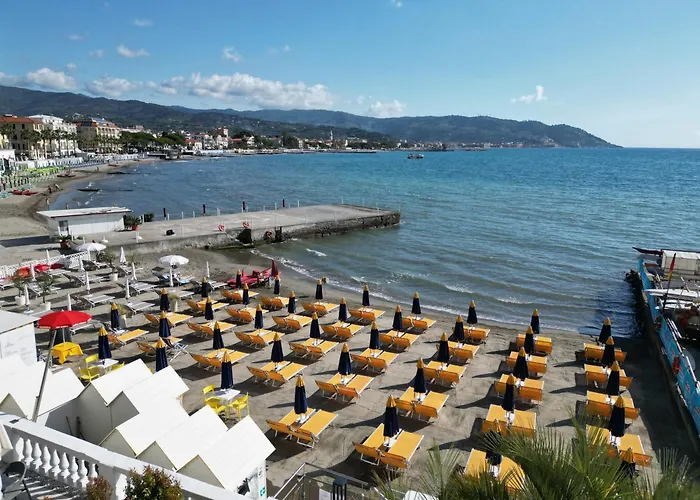 Hotel Golfo E Palme 3*