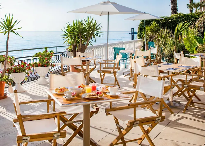 Hotel Golfo E Palme 3*